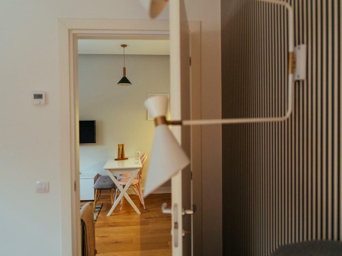 Boutique Luxury Flats - La Maison Du Petit Paris Bukarest Exterior foto